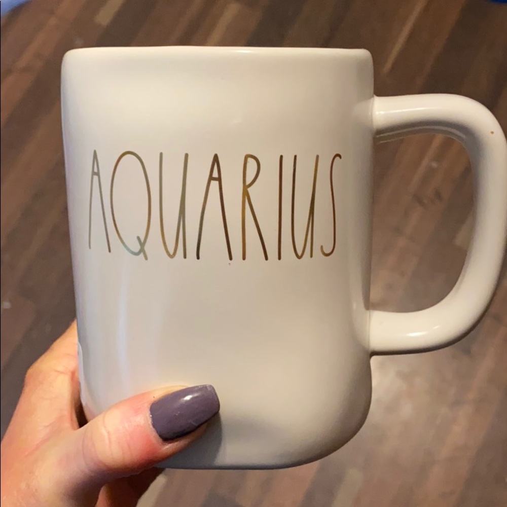 Rae Dunn Aquarius mug